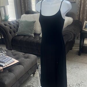 Wilfred Black Spaghetti-Strap Midi Slip Dress